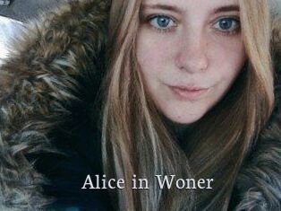 Alice_in_Woner