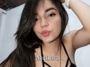 Abril_fox