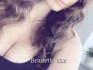 Brunette_xxx