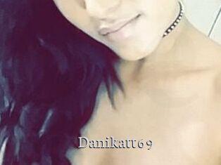 Dani_katt69