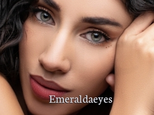 Emeraldaeyes