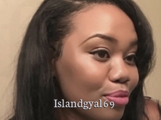 Islandgyal69