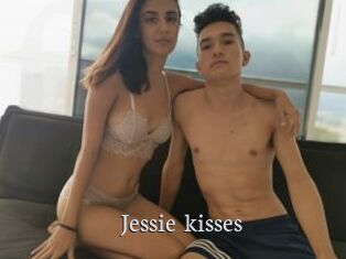 Jessie_kisses