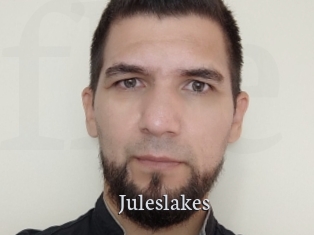 Juleslakes