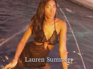 Lauren_Summerr