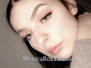 MonicaRoxxxanne