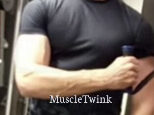 MuscleTwink