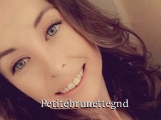 Petitebrunettegnd