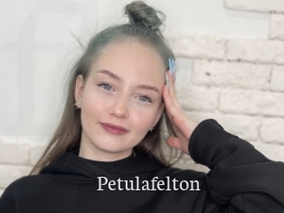 Petulafelton