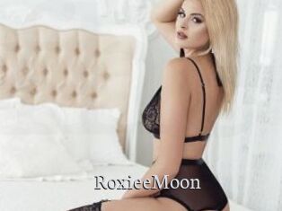 RoxieeMoon