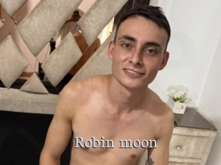 Robin_moon